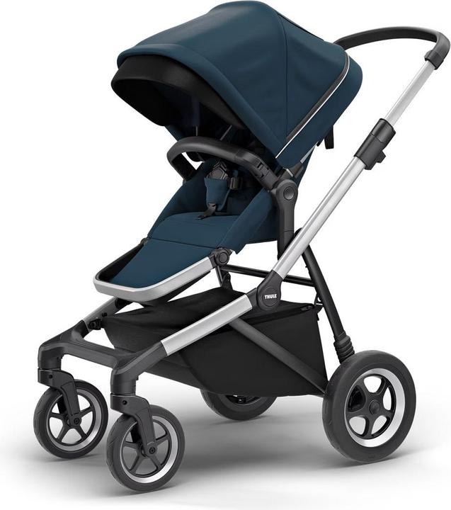 Actual product image Thule Sleek + Bassinet