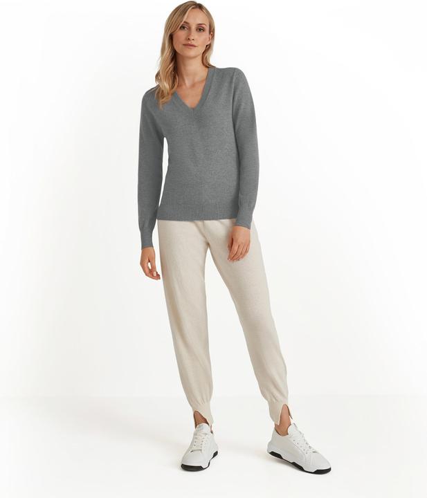 Actual product image Falke LU Classic V-Neck w (M)