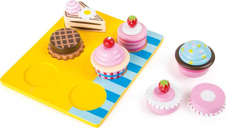 Actual product image small foot Cutting cupcakes and cakes