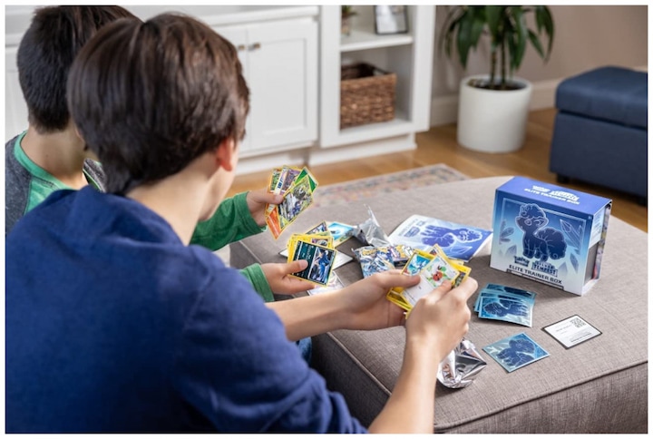 Produktbild Pokémon Elite Trainer Box (Englisch, Elite / Top Trainer Box)