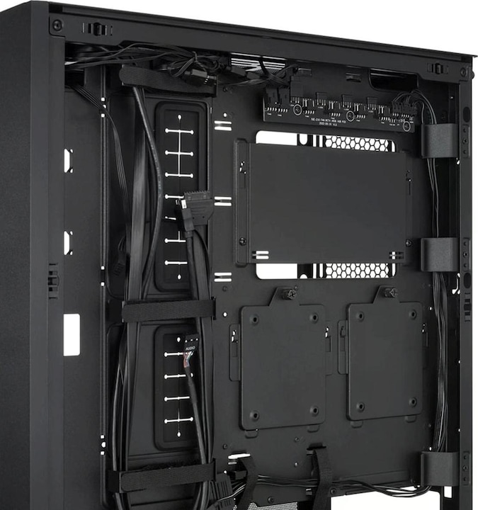 Actual product image Lian-Li LANCOOL 216 RGB, E-ATX case, midi tower (ATX, E-ATX, mATX, Mini-ITX)