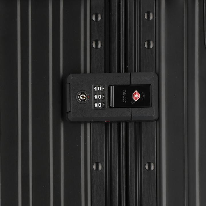 Actual product image Aleon 30" Case International - black (113 l)