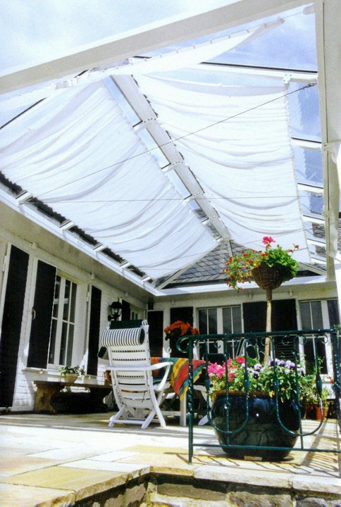 Image du produit Peddy Shield Voile solaire pour jardin d'hiver (96 x 275 cm)