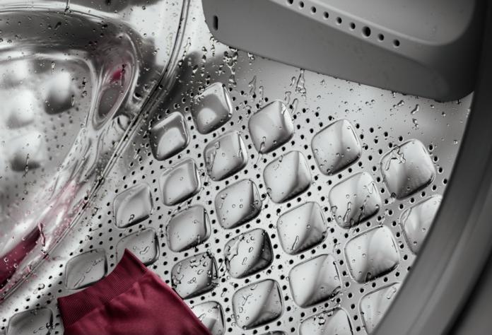 Image du produit AEG LWR7BLACK Lave-linge séchant Installation gratuite Chargement frontal Noir D