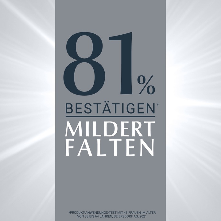 Produktbild Eucerin HYALURON-FILLER + 3x EFFECT Tagespflege LSF 15 trockene Haut (50 ml, Tagescreme, SPF 15)