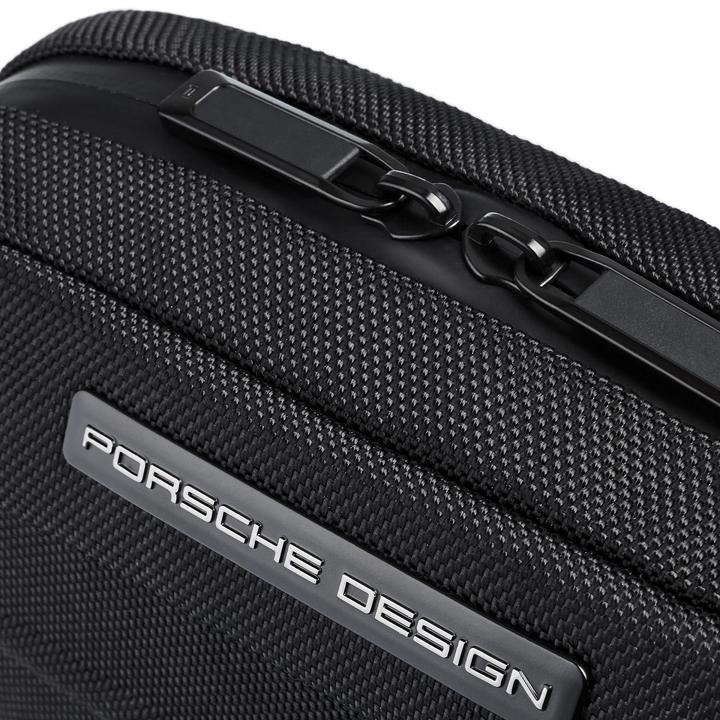 Produktbild Porsche Design Umhängetasche Roadster Pro Shoulderbag XS