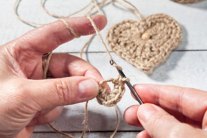 Actual product image addi Wool Crochet Hook with Handle 15cm Thickness 2