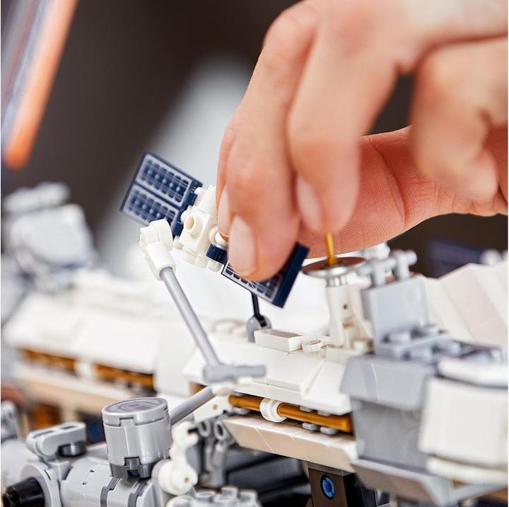Image du produit LEGO Station spatiale internationale (21321, LEGO Ideas, LEGO difficiles à trouver)