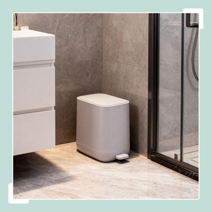 Actual product image Relaxdays pedal bin (7 l)