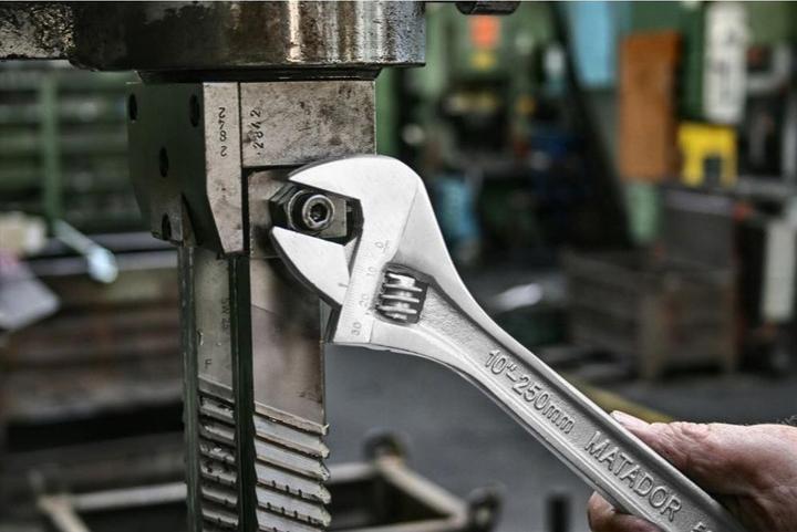 Actual product image Matador 300 mm Adjustable roller fork spanner 12