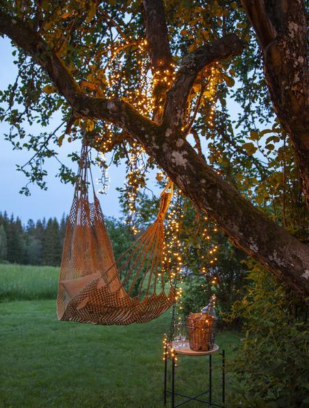 Immagine prodotto Star Trading LED bianco caldo dorato, catena luminosa, 540 LED (10.80 m)