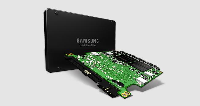 Produktbild Samsung Enterprise PM1633a (15360 GB, 2.5")