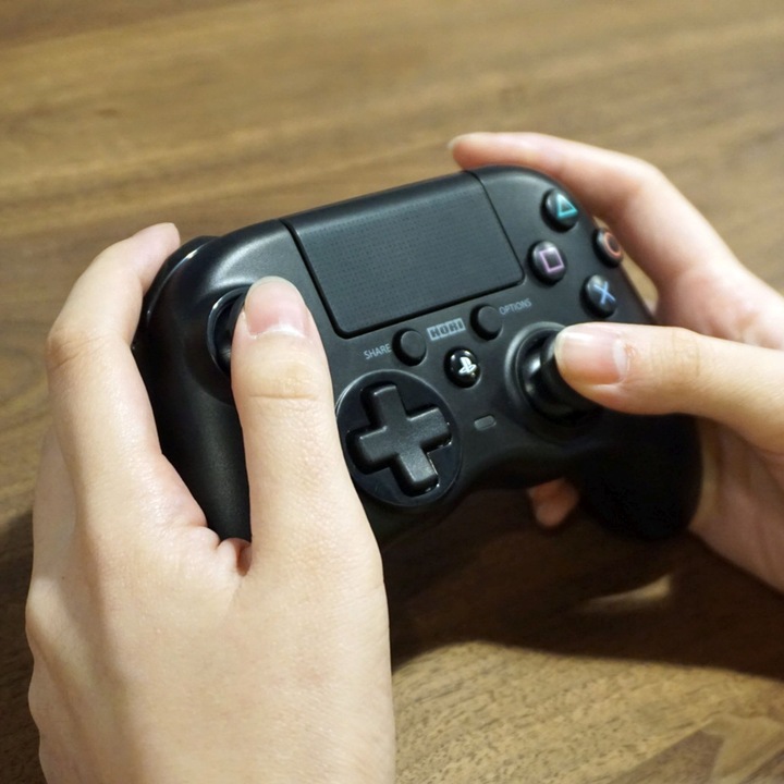 Image du produit HORI Contrôleur sans fil Onyx (PS4)
