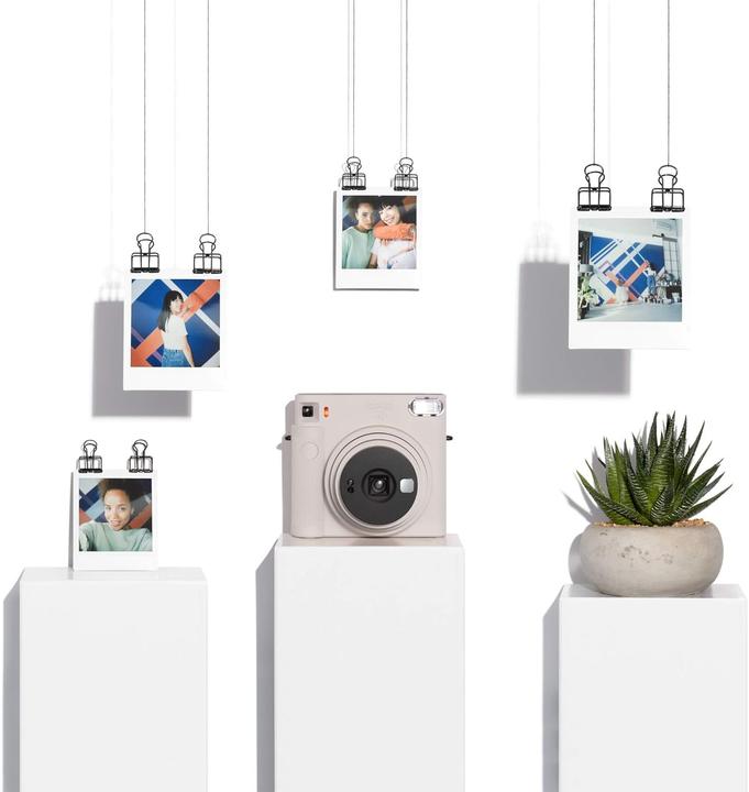 Actual product image Fujifilm instax Square SQ 1