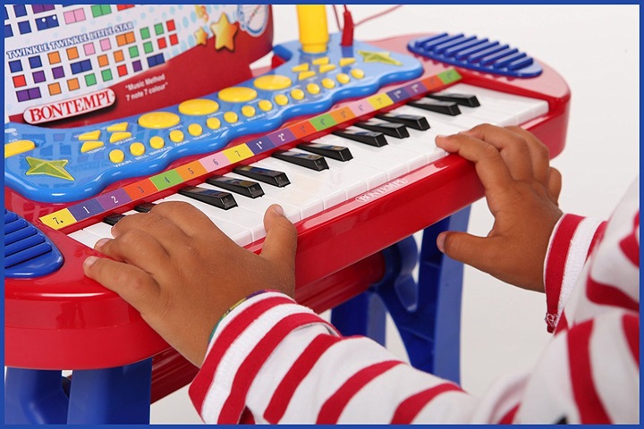 Immagine prodotto Bontempi Tastiera elettronica con microfono e sgabello