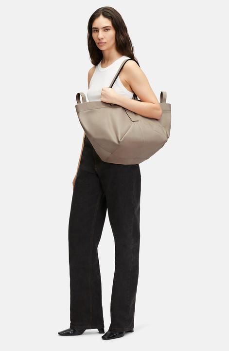 Actual product image Liebeskind Berlin Shopper Elvira 2144218 (58 l)