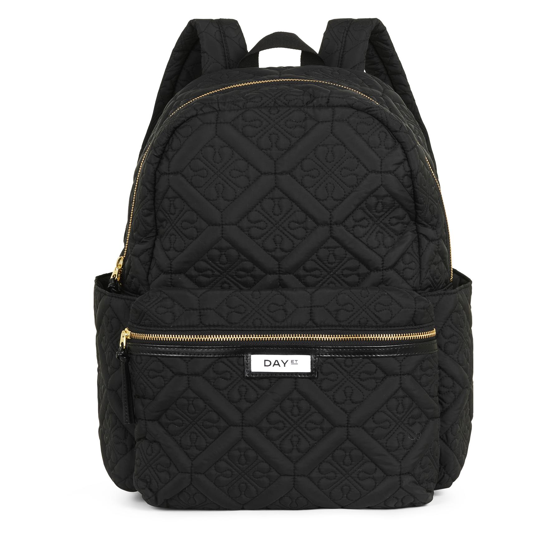 Day Et, Rucksack
