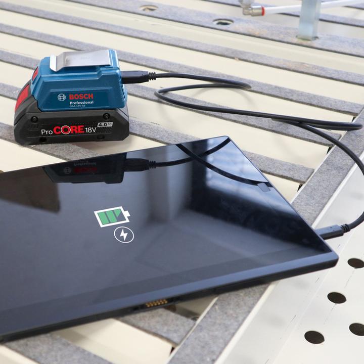 Produktbild Bosch Professional GAA 18V-48 Professionelles USB-Ladegerät (18 V)