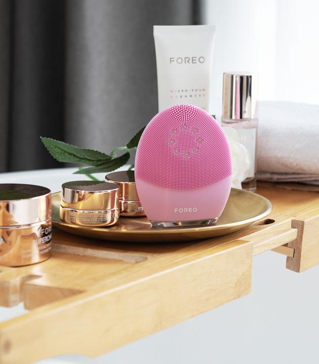 Actual product image Foreo LUNA 4 plus Normal Skin