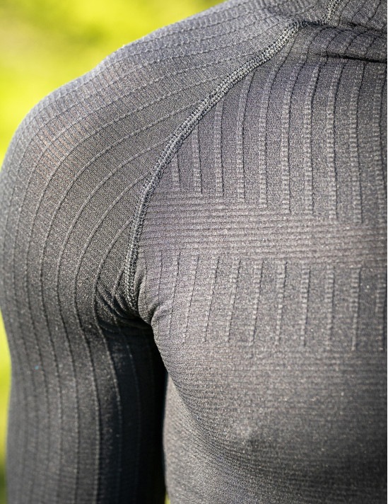 Immagine prodotto Compressport 3D Thermo 110 g longsleeve uomo (XL)