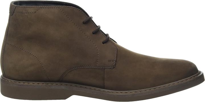 Actual product image Clarks Atticus Chukka Boot (44.5)