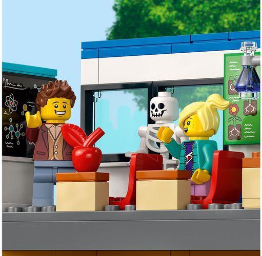 Image du produit LEGO École avec bus scolaire (60329, LEGO City)