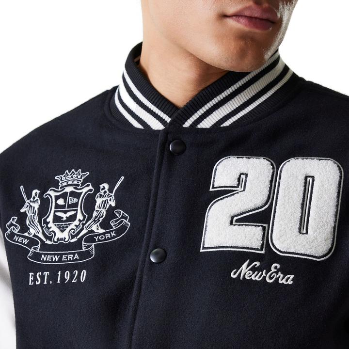 Actual product image New Era Varsity College Jacke - BRAND PATCHES - M (M)