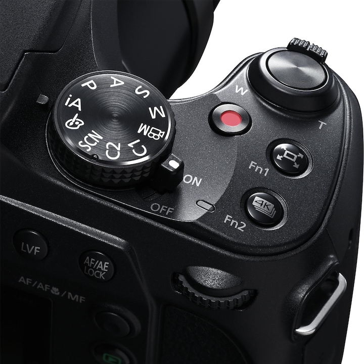 Image du produit Panasonic Lumix FZ82 (3.1 - 13.3 mm, 18.10 Mpx, 1/2,3'')