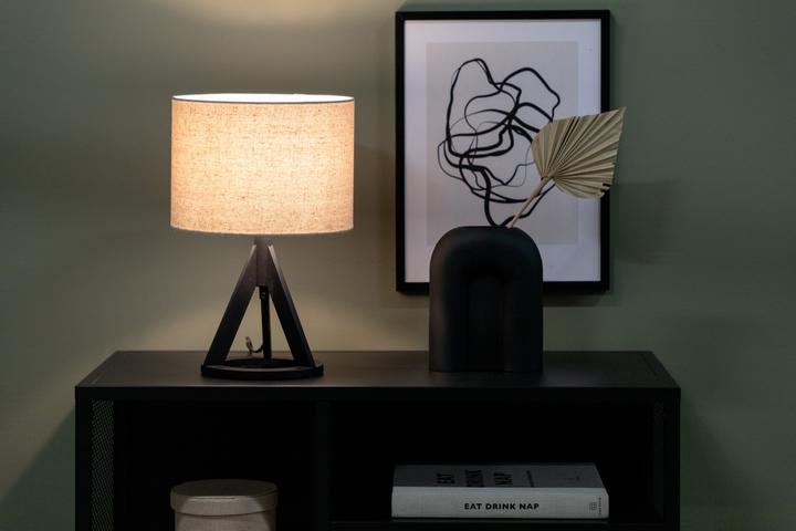 Actual product image Venture Home Kona table lamp (E27)