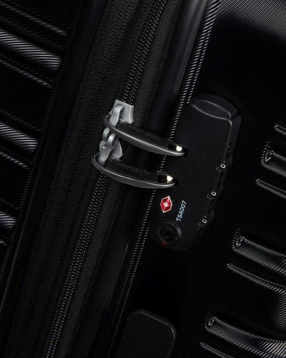 Actual product image American Tourister Flashline 4 wheel trolley 78 cm (100 l)