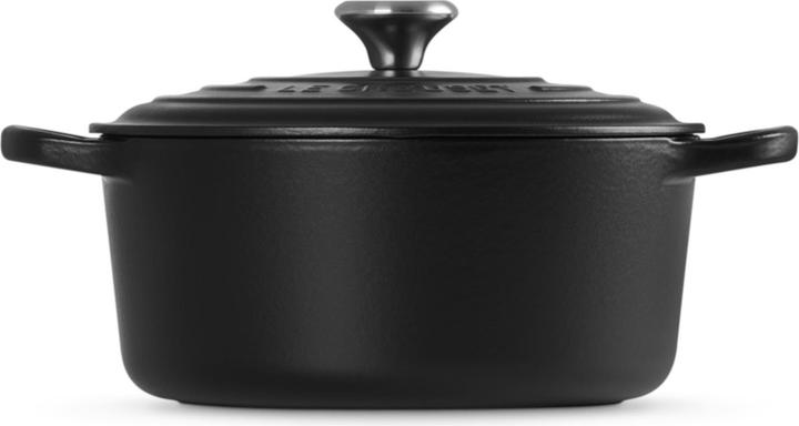 Actual product image Le Creuset Signature (22 cm, Casserole + Stewpot, Cast iron)