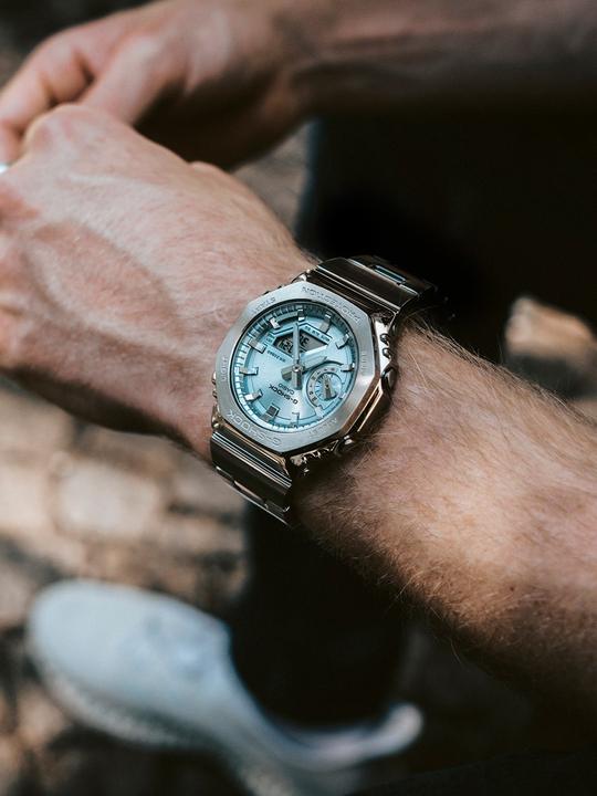 Produktbild G-Shock GM-2110D-2A (Chronograph, 44 mm)