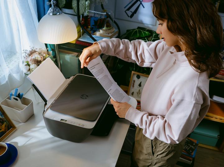 Produktbild HP DeskJet 2920 All-in-One (Tintenpatrone, Farbe)