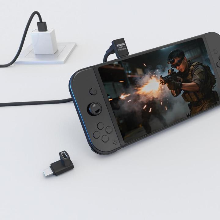 Actual product image MicroConnect Premium USB4 3x2 USB-C angled (USB 4.0, 240 W)