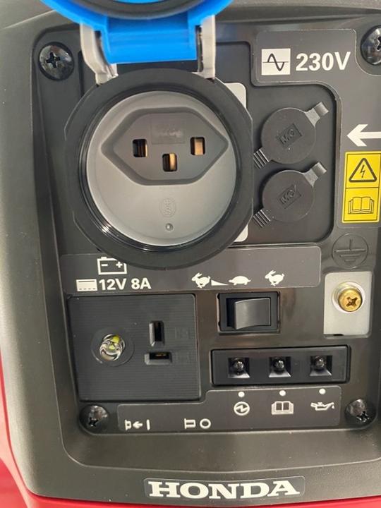 Actual product image Honda EU 10i (900 W, 2.10 l)