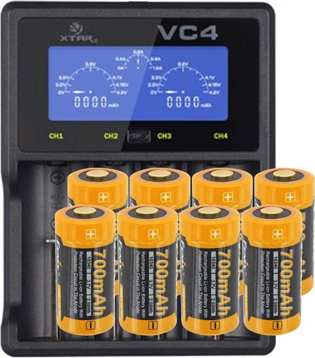 Produktbild Xtar Akku CR123 A 8 Stück und LCD-Schnell-Ladegerät