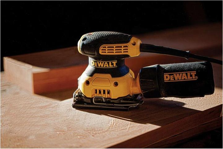 Produktbild DeWalt DWE6411QS (Schwingschleifer, 230 W)
