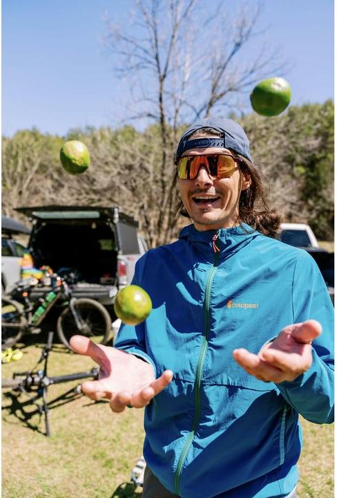 Produktbild Julbo Frequency Reactiv 0-3 (Black, Blau, blau durchscheinend/schwarz, Blue transparent, Dunkelblau, Reactive S0-3 High Contrast (VLT 15-87%))