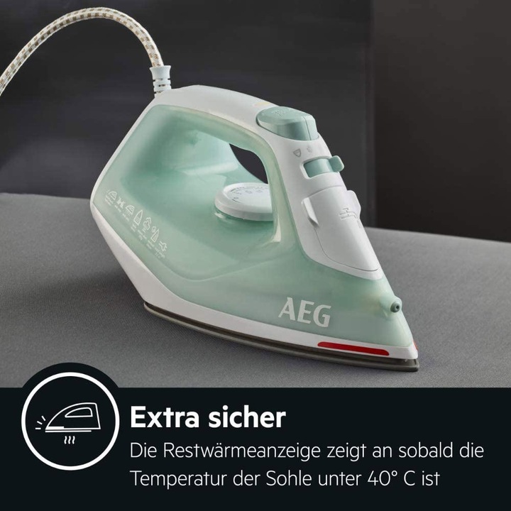 Produktbild AEG Dampfbügeleisen EasyLine DB1740 (2400 W, 80 g/min)