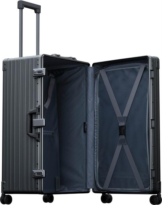 Actual product image Aleon 30" Case International - black (113 l)