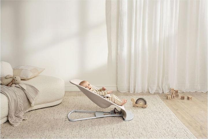 Actual product image BabyBjörn Babywippe Bliss Woven