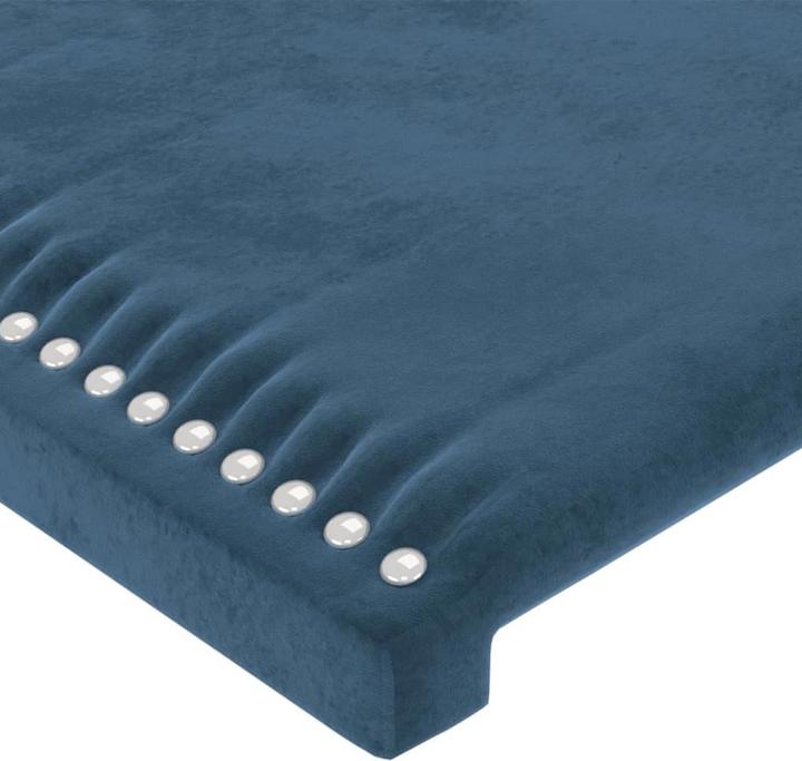 Bleu foncé