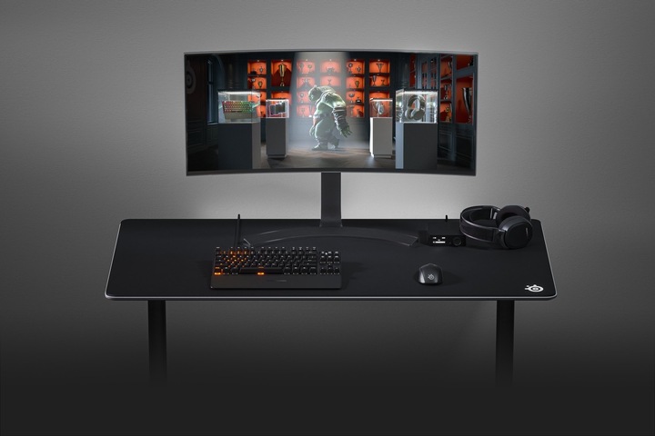 Produktbild SteelSeries QcK+ (L)