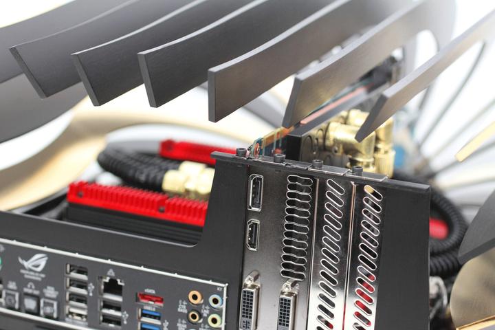 Produktbild DEMAVO Polaris Gold GTX Titan Black (1000 GB, 32 GB, Intel Core i7-4960X OC)