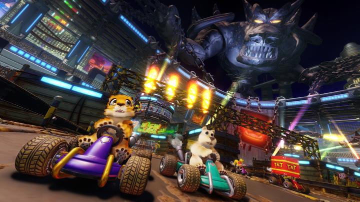Actual product image Activision Sony Crash Team Racing Nitro-Fueled, PS4 Standard PlayStation 4 (PS4, FR, DE, IT, EN)