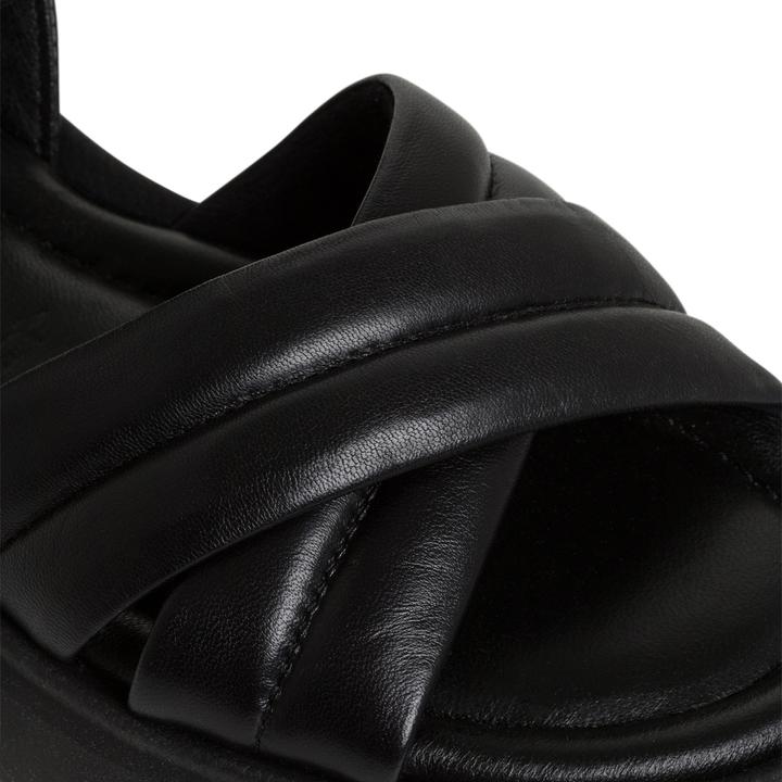 Actual product image Tamaris Sandal (37)