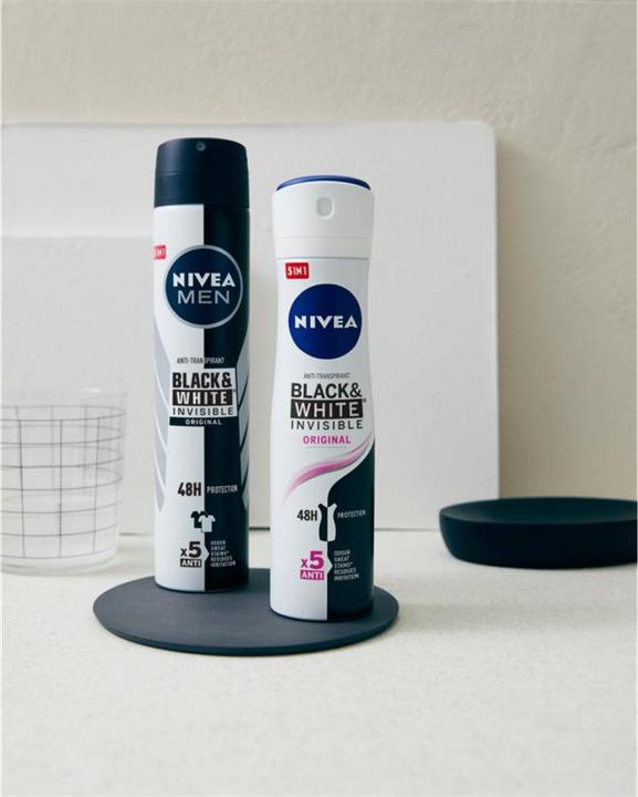 Produktbild NIVEA MEN BLACK & WHITE INVISIBLE deo vapo 200 ml (Spray, 200 ml)
