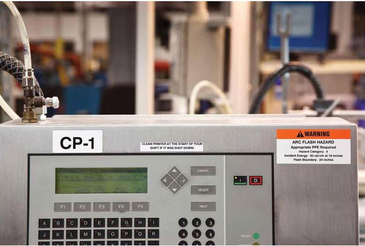 Actual product image Brady B33-1-423, polyester, white, glossy, 19.05 x 6.35 mm, permanent, 4-lane (5000 units) (1.91 cm)