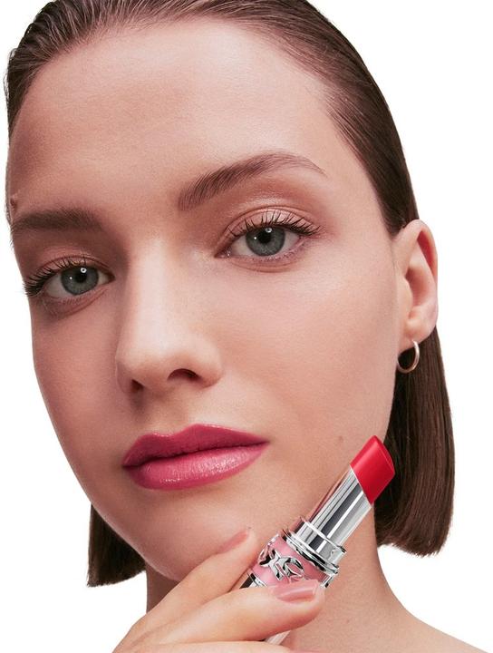 Actual product image Yves Saint Laurent Loveshine Rouge Volupte Shine Lipstick 45