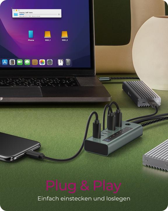 Actual product image Icy Box USB-C hub with 20W charging port and integrated display, IB-HUB1457-C31 (7 ports)